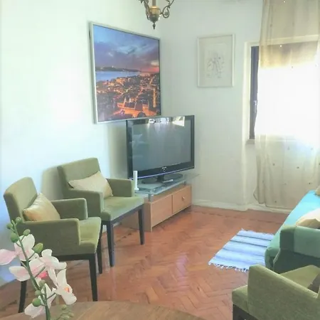 Sabrosa's Flat Апартаменты Лиссабон