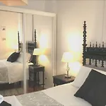 Sabrosa's Flat Lissabon